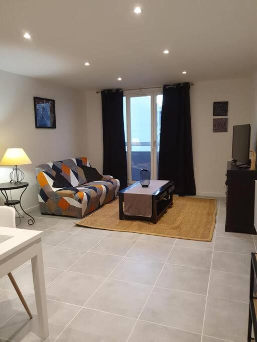 Appartement F3 Eurexpo Groupama Stadium Meyzieu Centre Exteriér fotografie